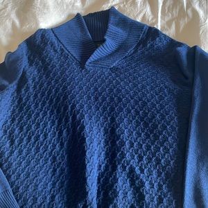 AMAZING DEAL!!! Men’s blue sweater